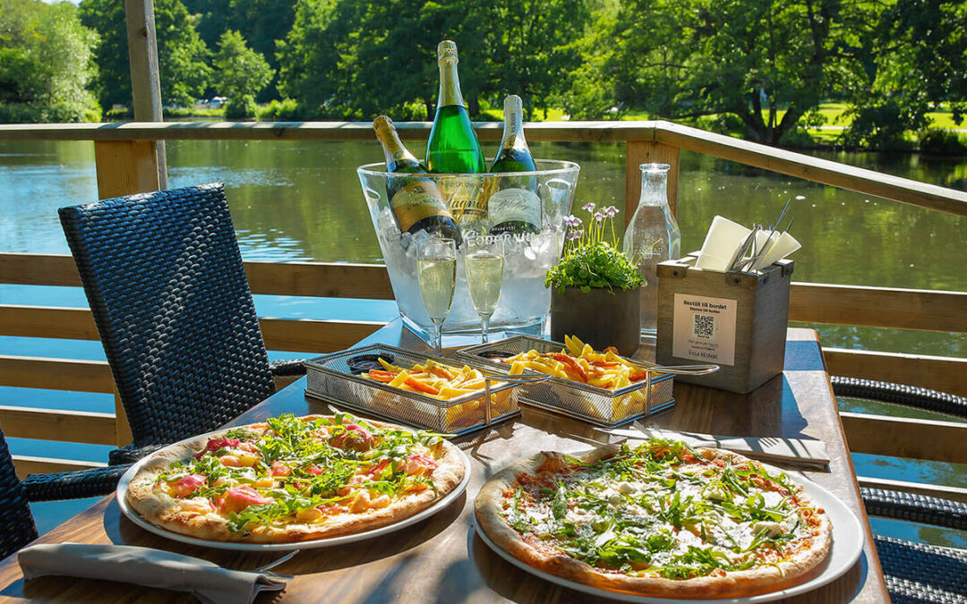 Ny meny för uteserveringen & QR-kod för bordsbeställning